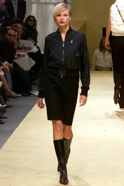 Look 15